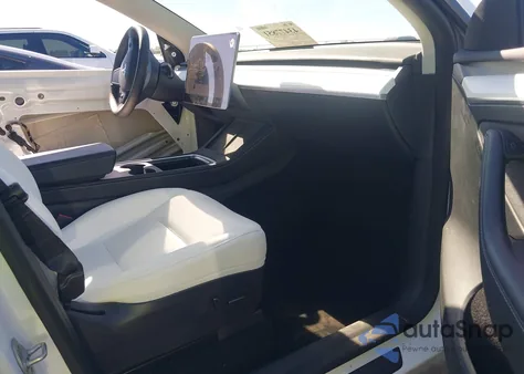 2023 Tesla Model Y Awd/Long Range Dual Motor All-Wheel Drive из США, поврежденный, VIN 7SAYGDEE0PF696254